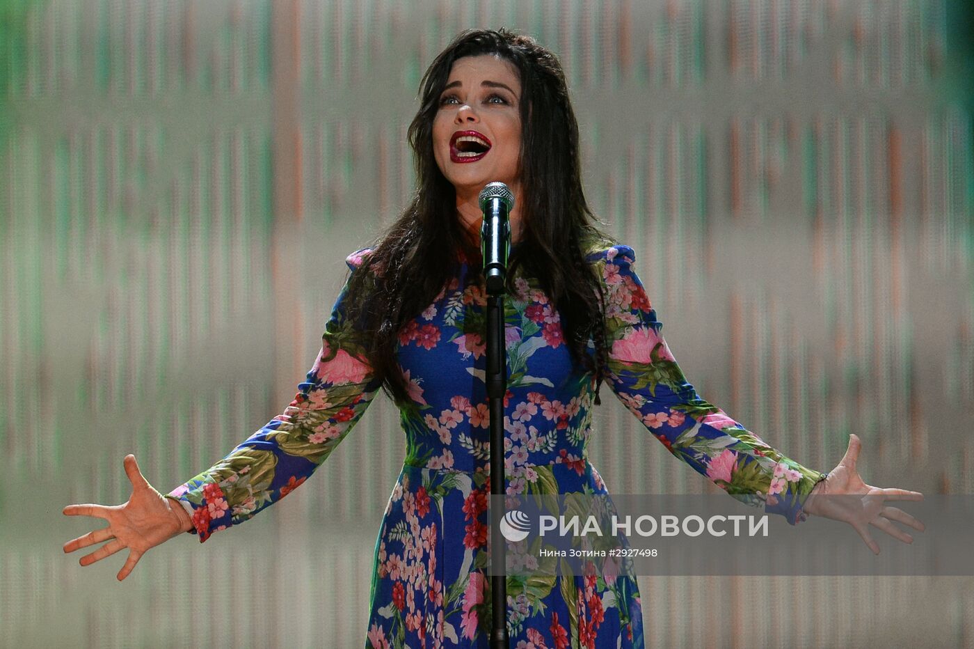 Открытие Международного конкурса молодых исполнителей "Новая волна 2016"