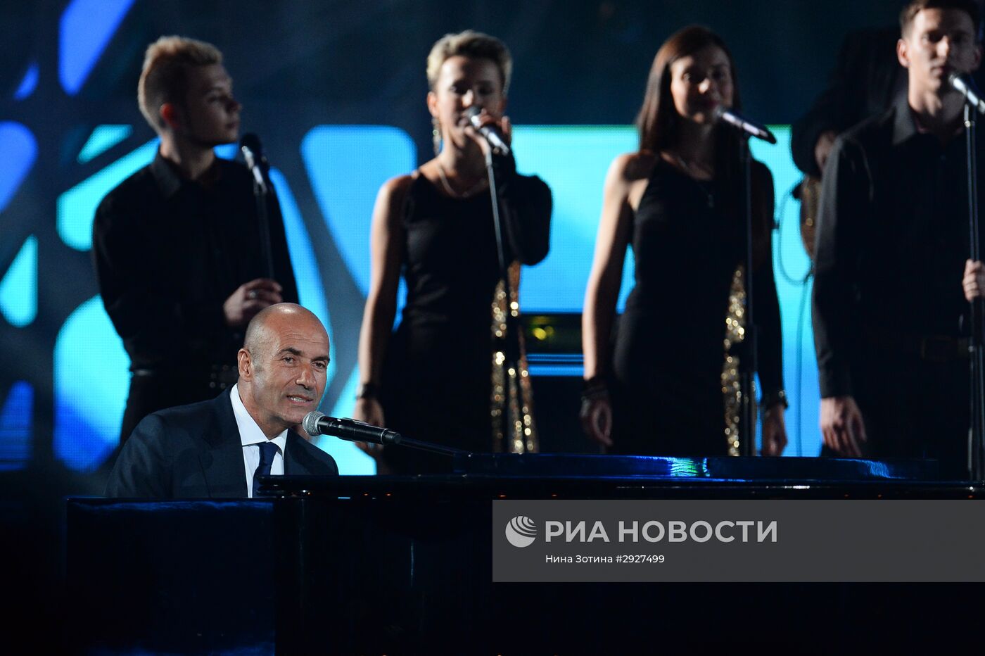 Открытие Международного конкурса молодых исполнителей "Новая волна 2016"