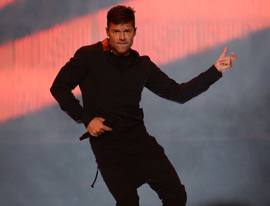 Открытие Международного конкурса молодых исполнителей "Новая волна 2016"