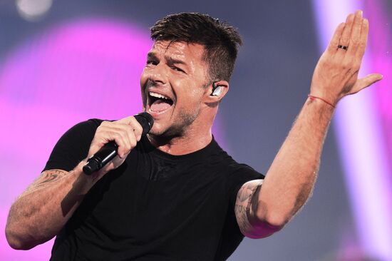 Открытие Международного конкурса молодых исполнителей "Новая волна 2016"