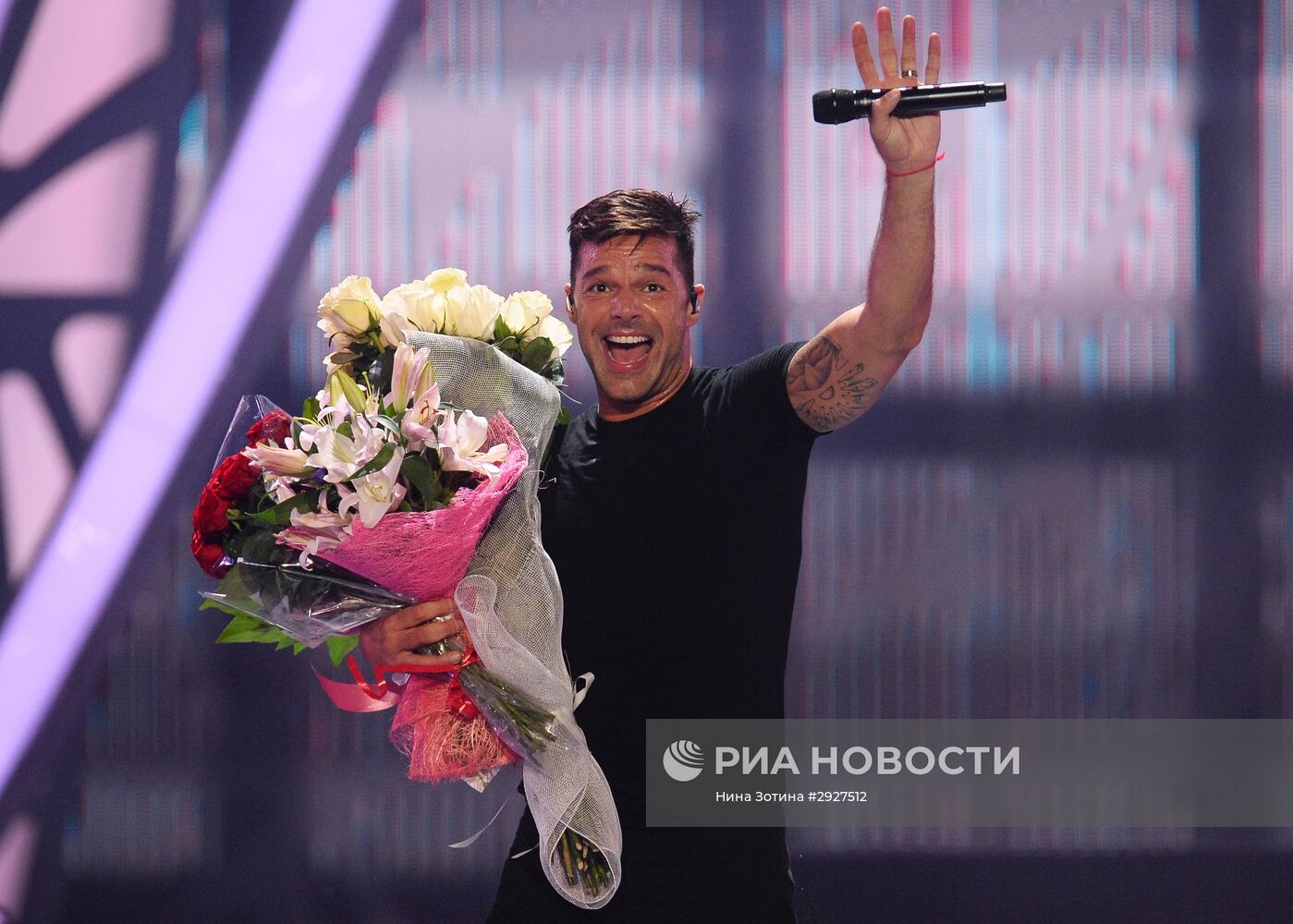 Открытие Международного конкурса молодых исполнителей "Новая волна 2016"