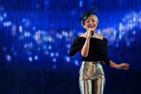 Открытие Международного конкурса молодых исполнителей "Новая волна 2016"