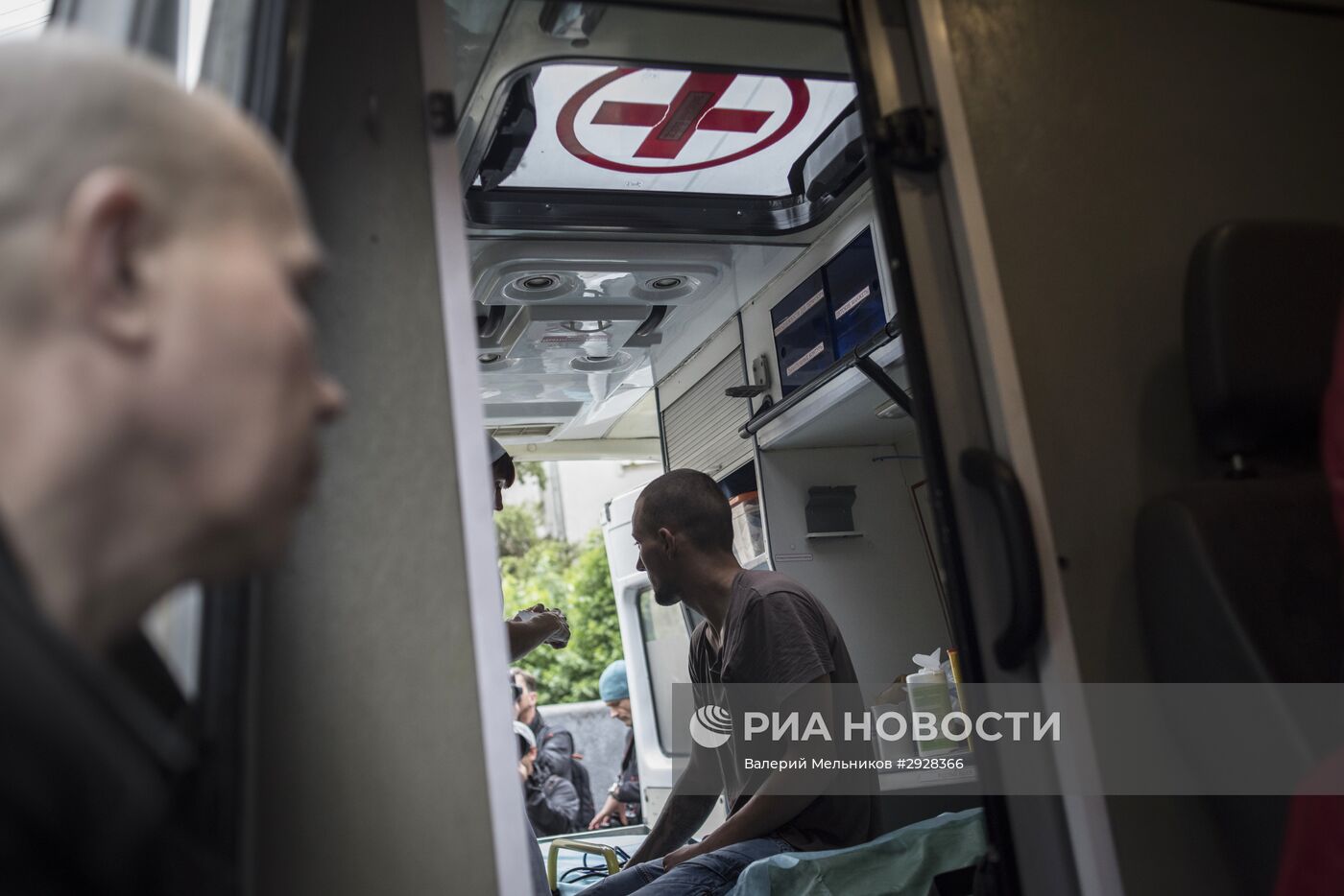 Работа мобильных прививочных пунктов в Москве