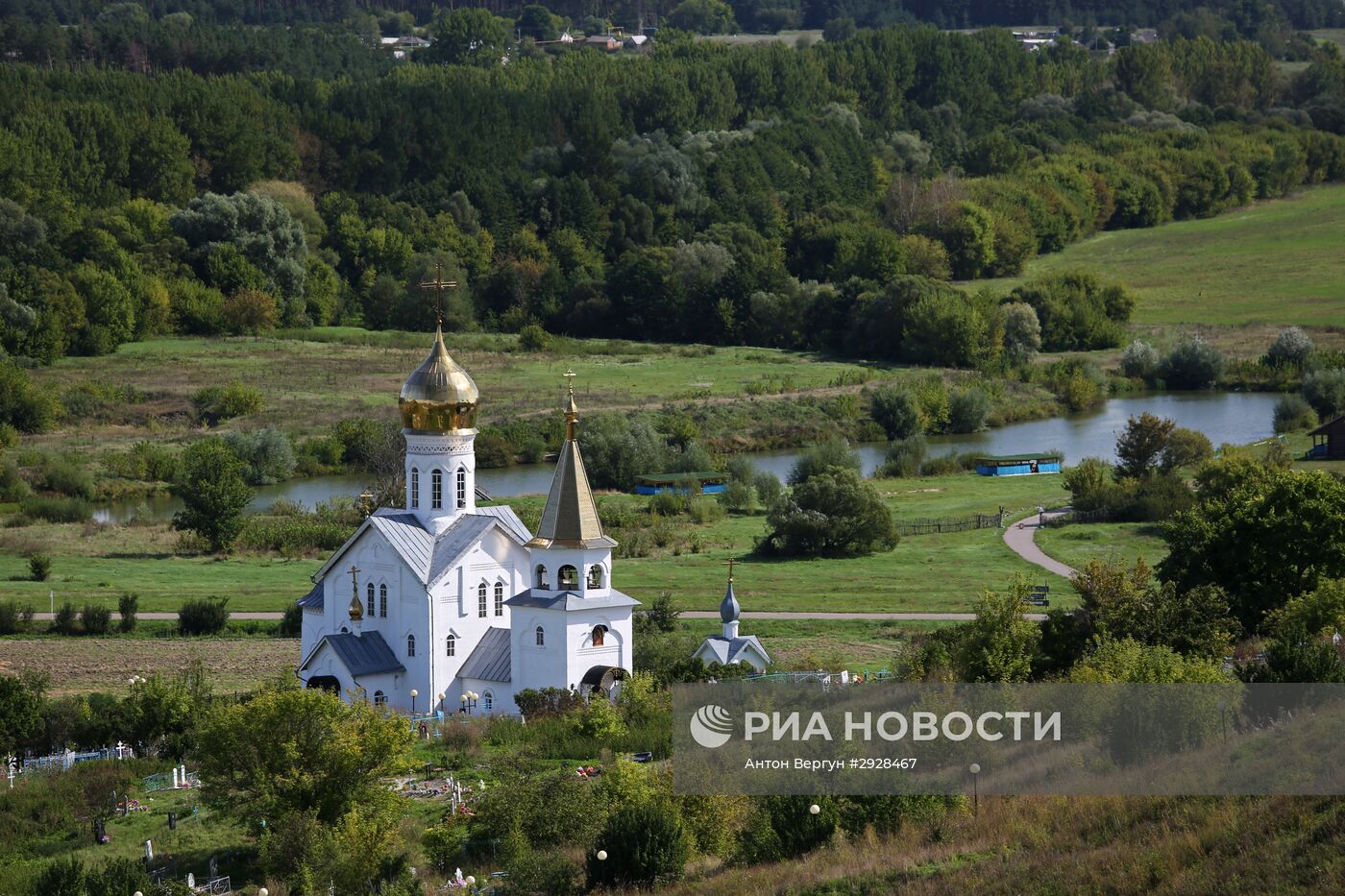 Свято-Троицкий Холковский монастырь в Белгородской области