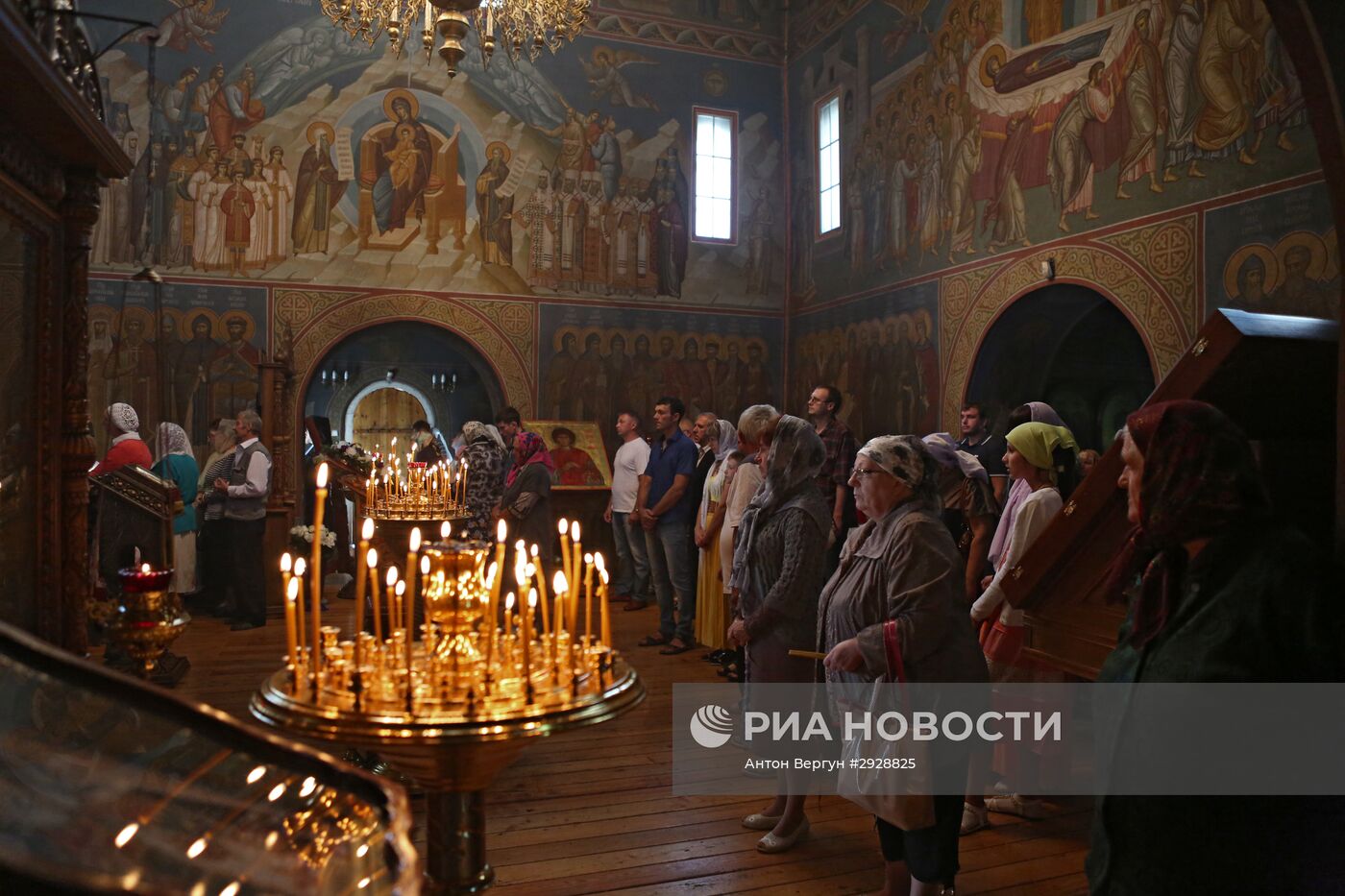 Свято-Троицкий Холковский монастырь в Белгородской области