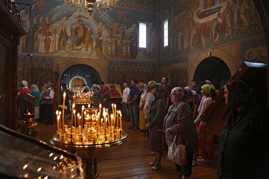 Свято-Троицкий Холковский монастырь в Белгородской области