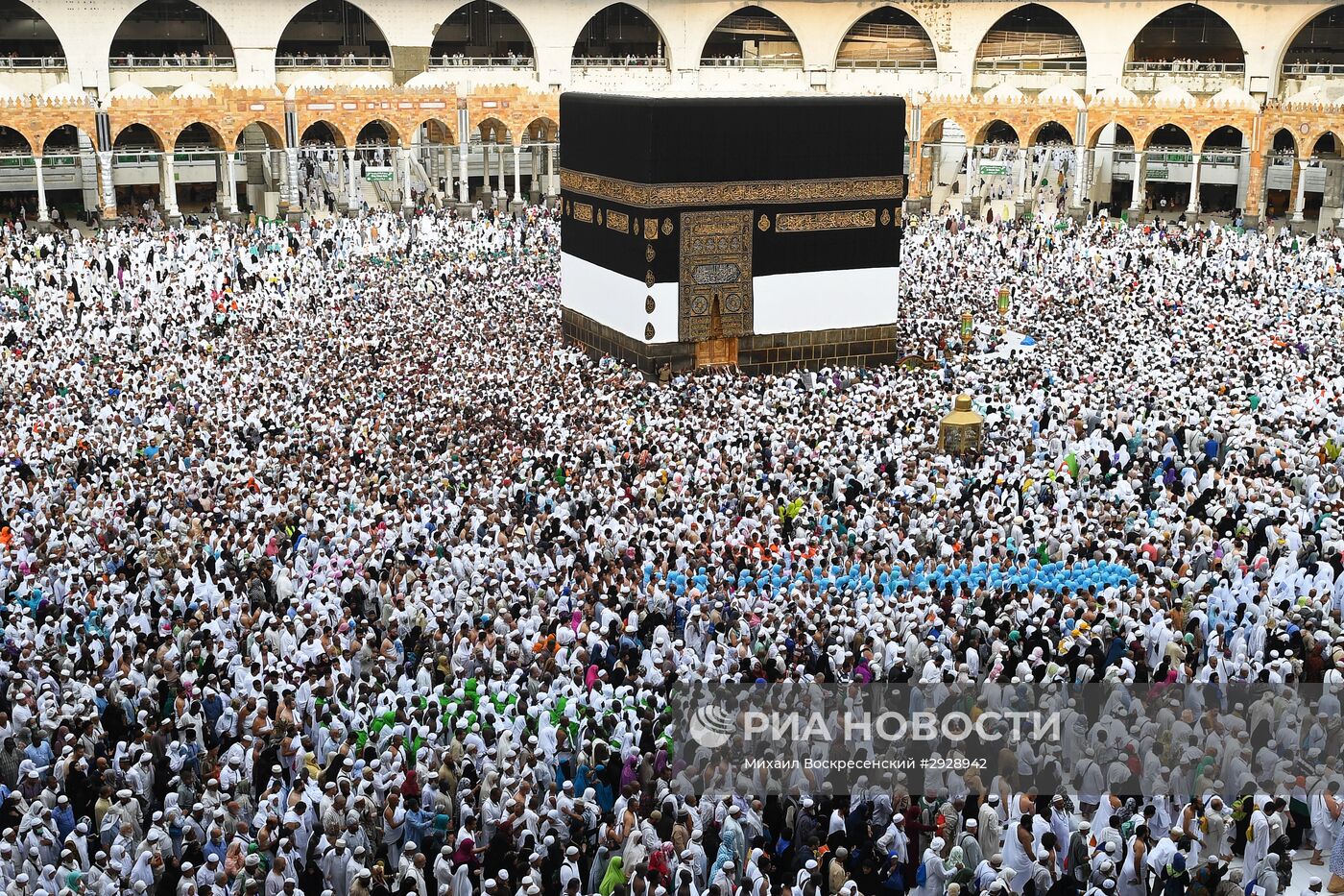 Паломники в Мекке
