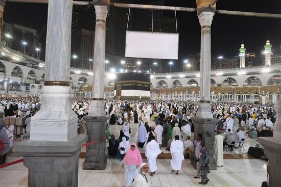 Паломники в Мекке