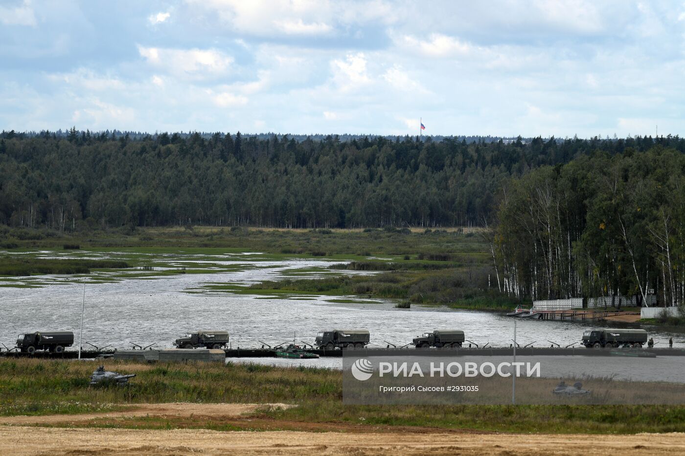 Международный военно-технический форум "Армия-2016". День третий