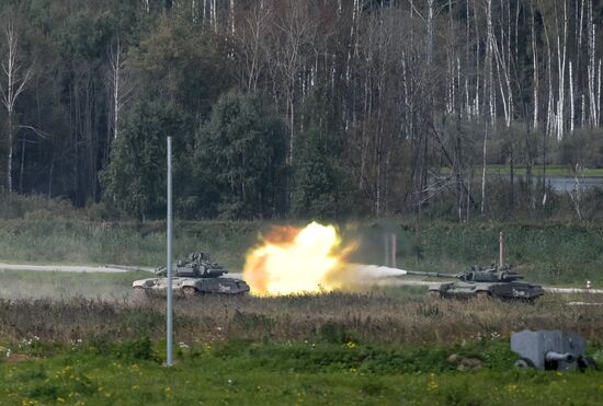 Международный военно-технический форум "Армия-2016". День третий