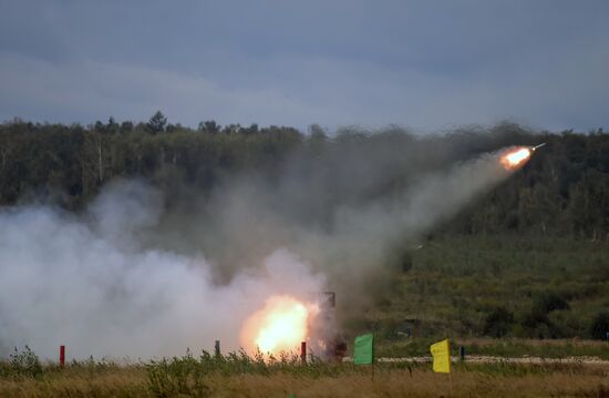 Международный военно-технический форум "Армия-2016". День третий