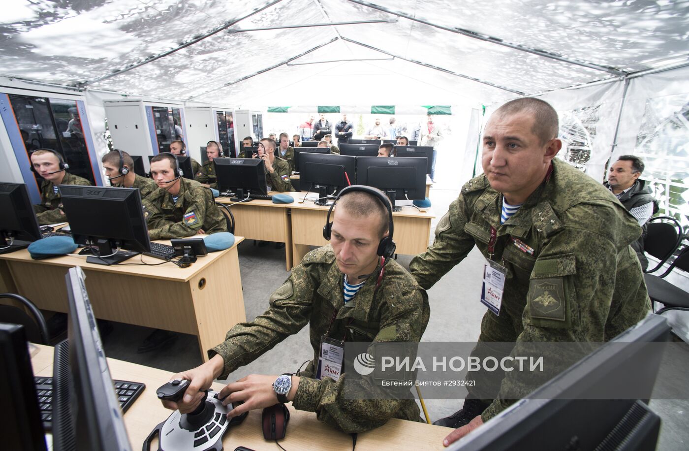 Международный военно-технический форум "Армия-2016". День четвертый