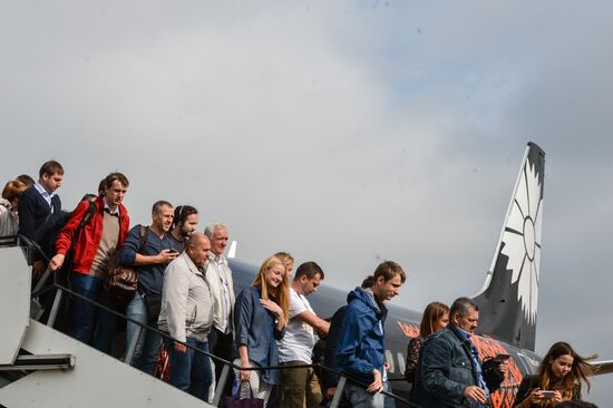 Прибытие первого рейса в аэропорт "Жуковский"