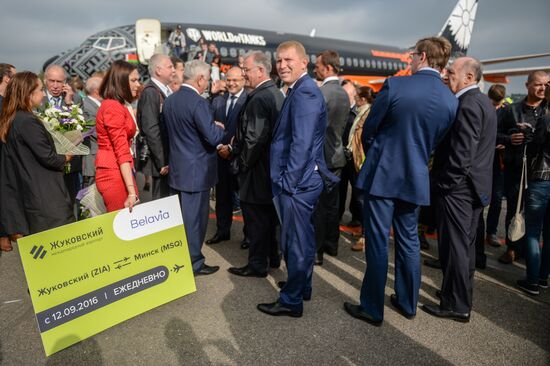 Прибытие первого рейса в аэропорт "Жуковский"