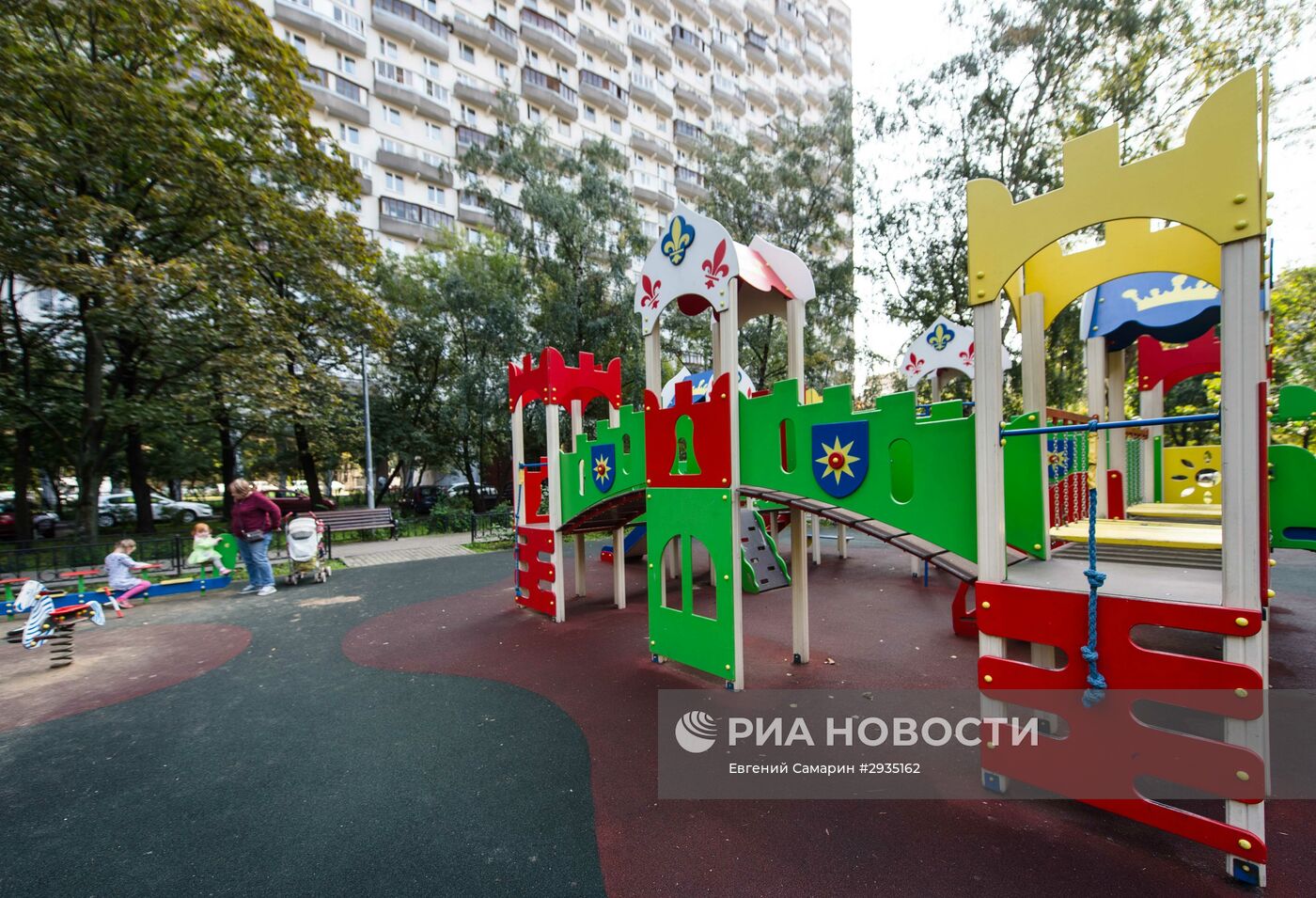 Премьер-министр РФ Д. Медведев принял участие в форуме "Городское развитие и совершенствование качества городской среды"