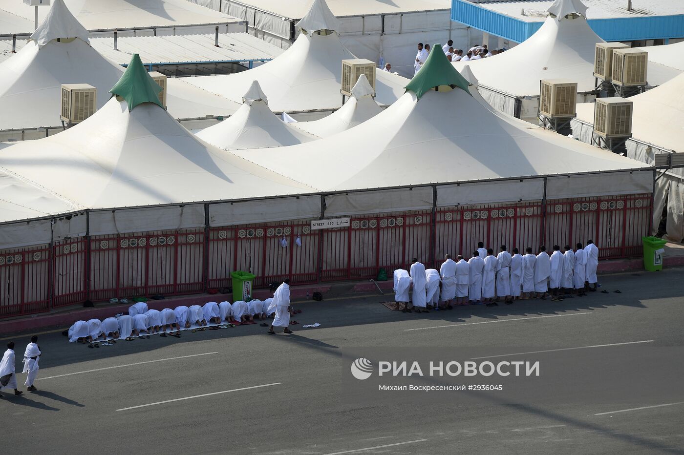 Паломники во время хаджа в Саудовской Аравии