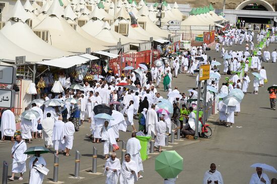 Паломники во время хаджа в Саудовской Аравии