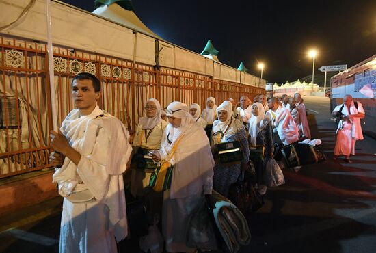 Паломники во время хаджа в Саудовской Аравии