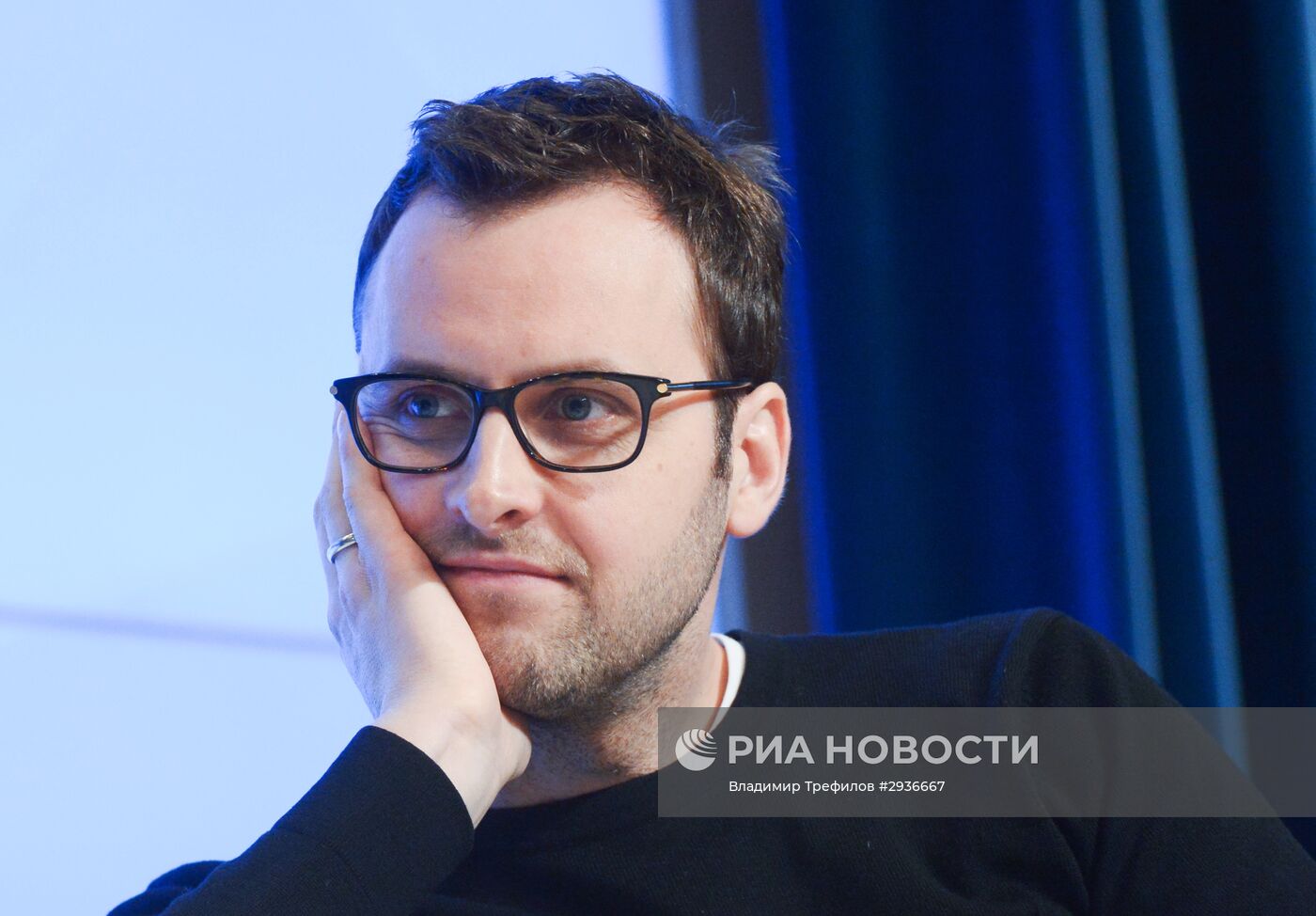 Презентация и п/к режиссера и актеров фильма "Коллектор"