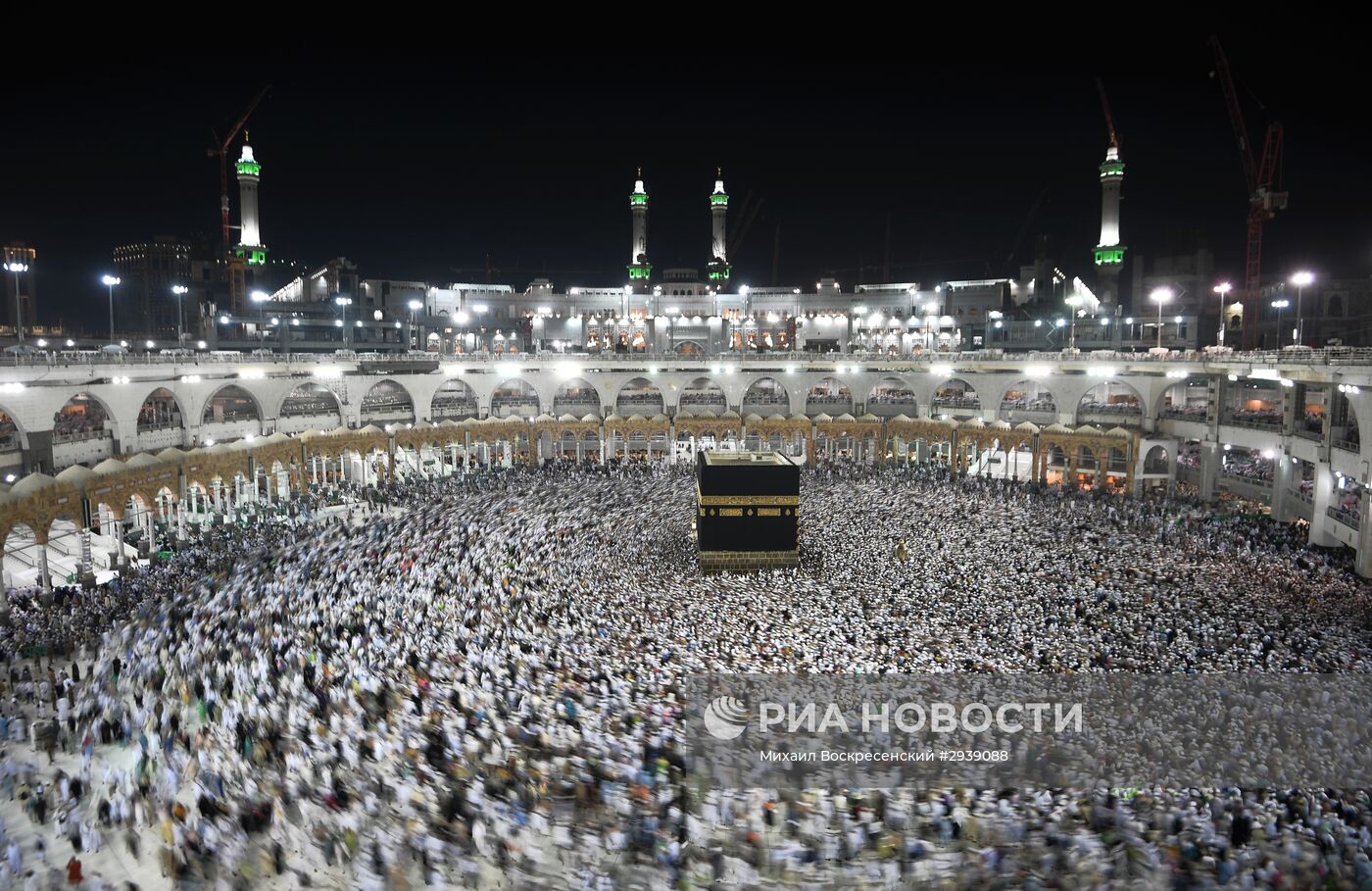 Паломники в Мекке