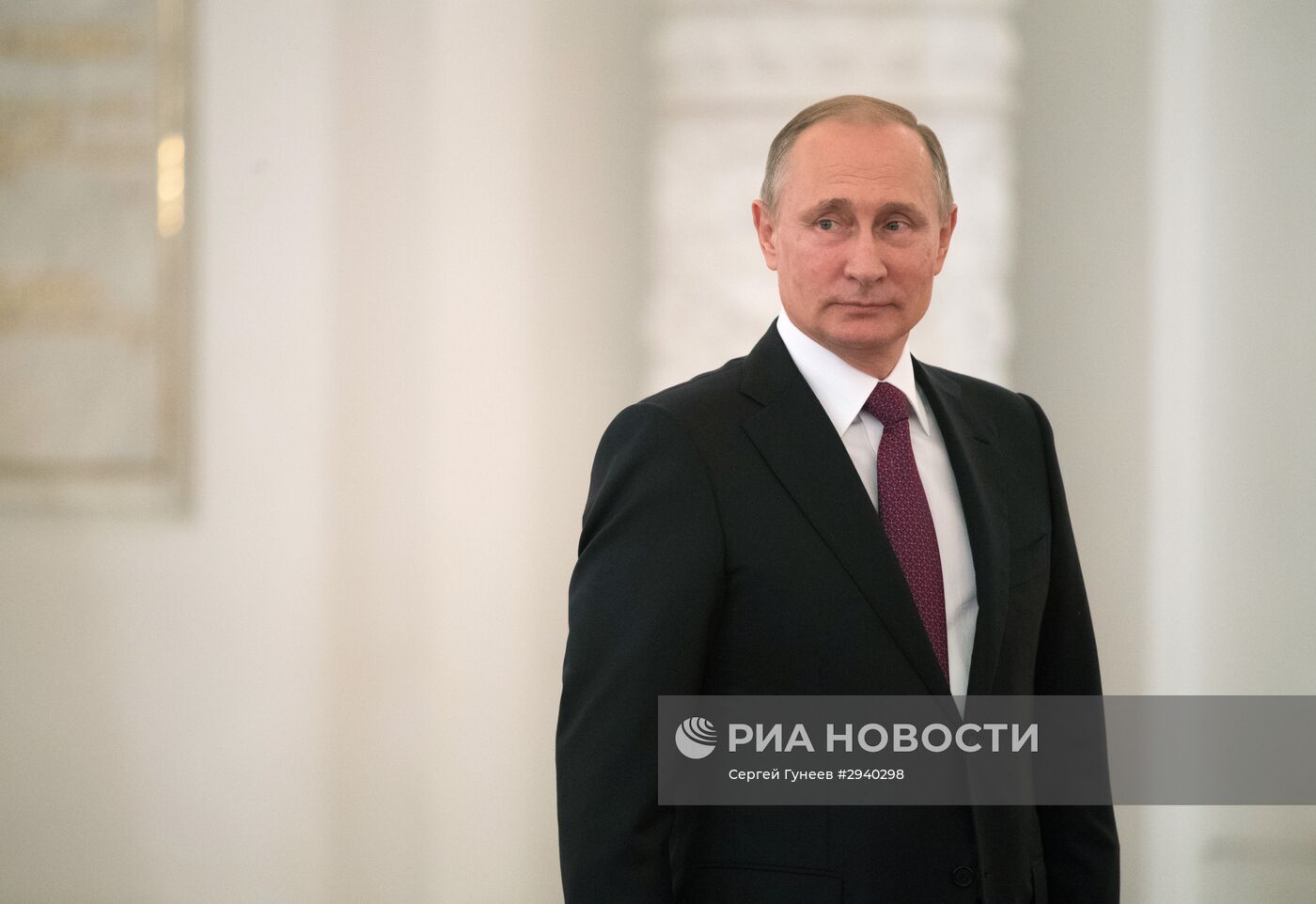 Президент РФ В. Путин встретился с паралимпийской сборной РФ по летним видам спорта