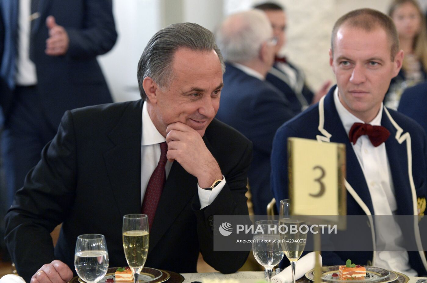 Президент РФ В. Путин встретился с паралимпийской сборной РФ по летним видам спорта