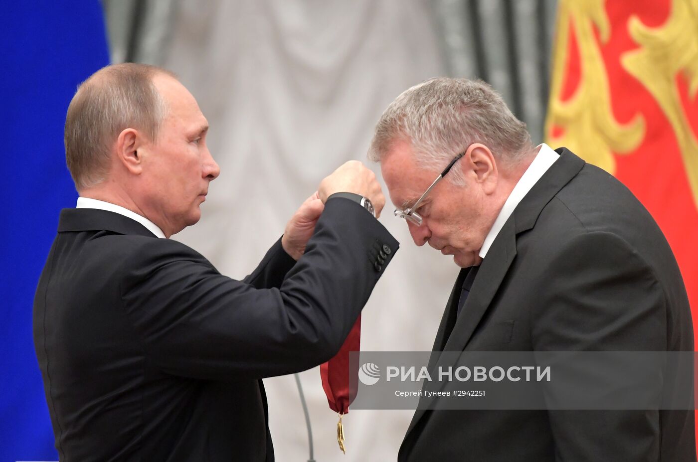 видео геев с жириновским фото 47