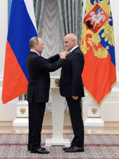 Церемония вручения государственных наград в Кремле