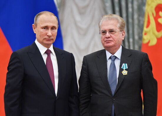 Церемония вручения государственных наград в Кремле