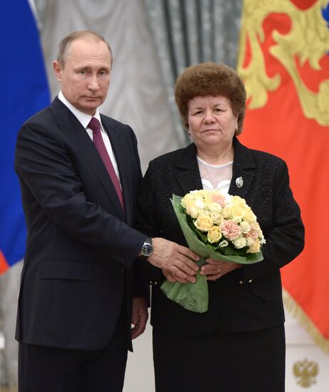 Церемония вручения государственных наград в Кремле