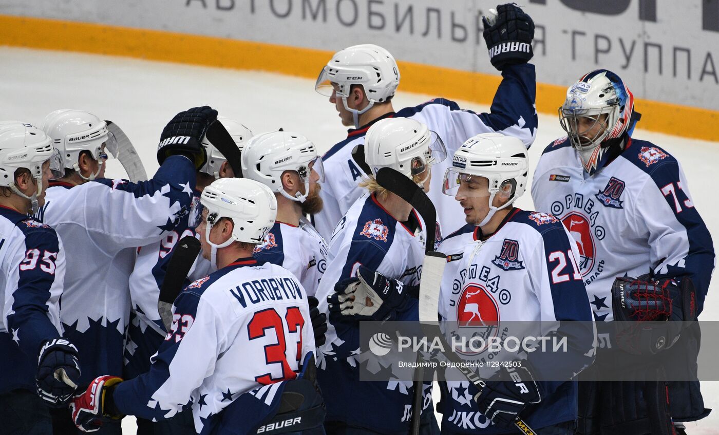 Хоккей. КХЛ. Матч "Динамо" (Москва) - "Торпедо"