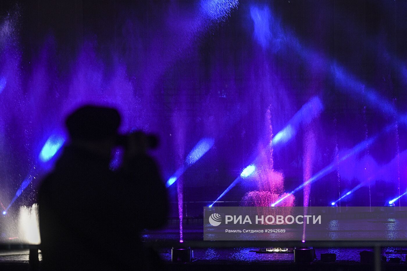 Репетиция мультимедийного шоу в рамках московского международного фестиваля "Круг света" 2016
