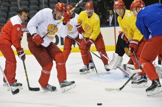 Тренировка сборной России по хоккею перед полуфинальным матчем со сборной Канады