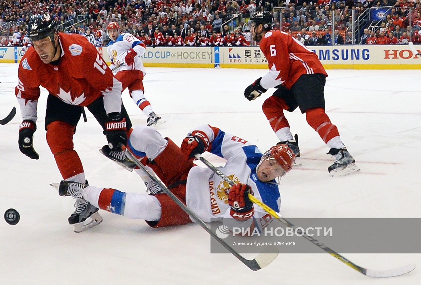 Хоккей. Кубок мира. Матч Канада - Россия