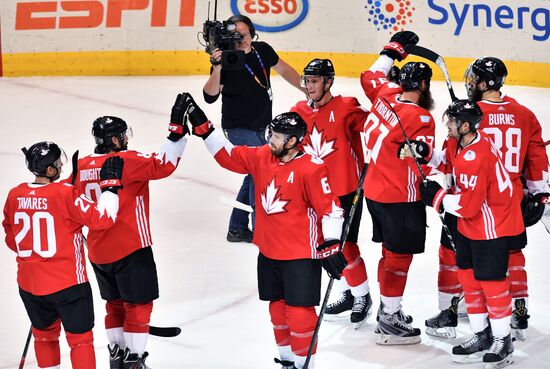 Хоккей. Кубок мира. Матч Канада - Россия