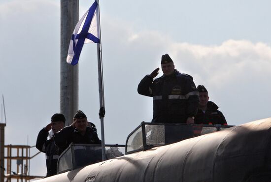 АПЛ "Владимир Мономах" прибыла к месту постоянного базирования на Камчатку