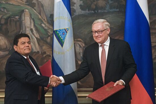 Подписание Совместного заявления Российской Федерации и Республики Никарагуа о неразмещении первым оружия в космосе