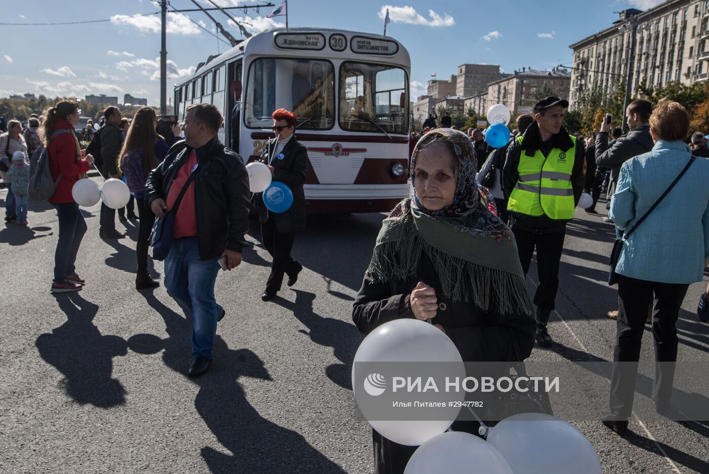 Праздник московского троллейбуса