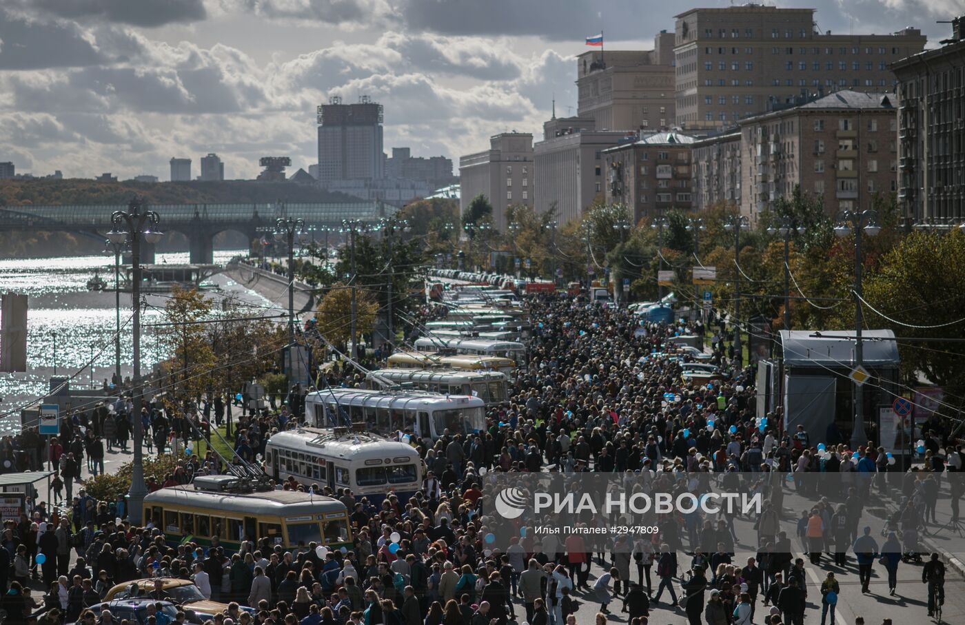 Праздник московского троллейбуса