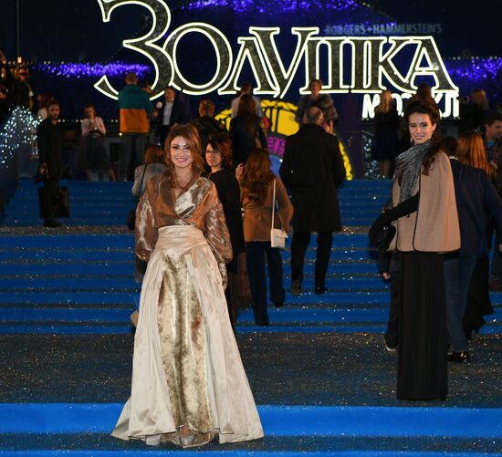 Премьера мюзикла "Золушка"
