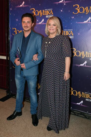 Премьера мюзикла "Золушка"