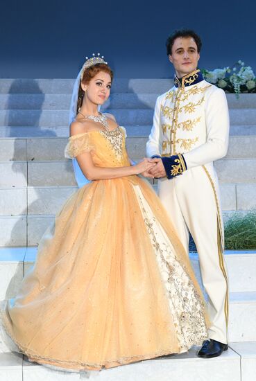 Премьера мюзикла "Золушка"