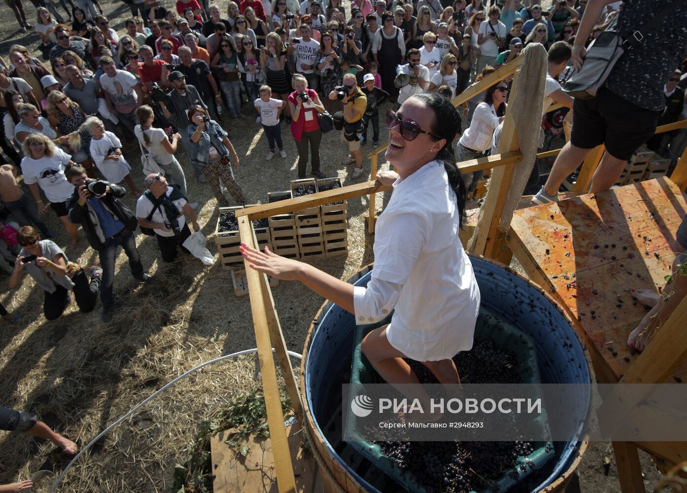 Фестиваль молодого вина "Wine Fest" в Балаклаве