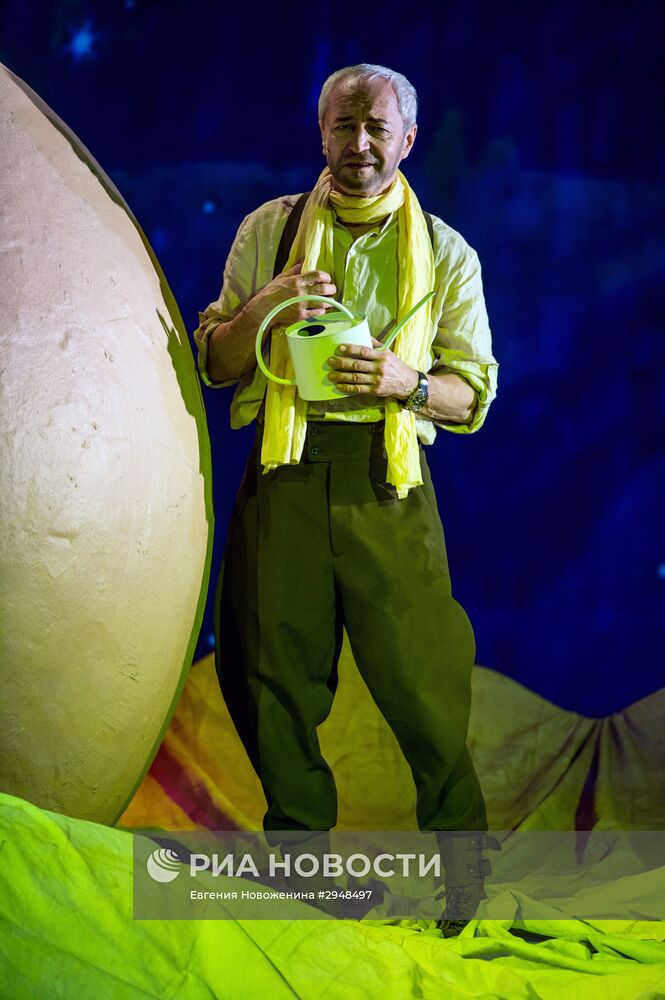 Премьера спектакля Сергея Дьячковского "Странный народ эти взрослые"