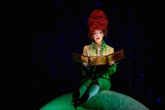 Премьера спектакля Сергея Дьячковского "Странный народ эти взрослые"