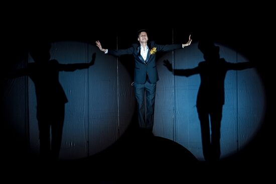 Премьера спектакля Сергея Дьячковского "Странный народ эти взрослые"