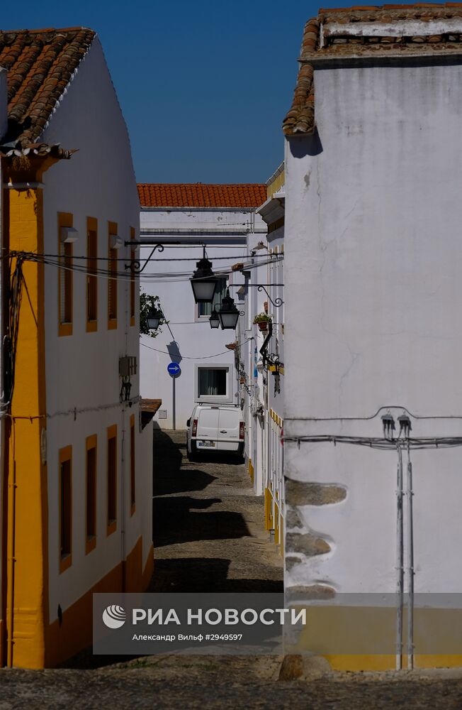 Города мира. Эвора