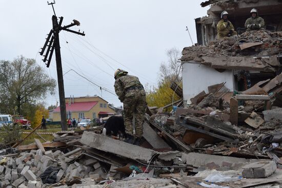Обрушение подъезда жилого дома в Ивановской области