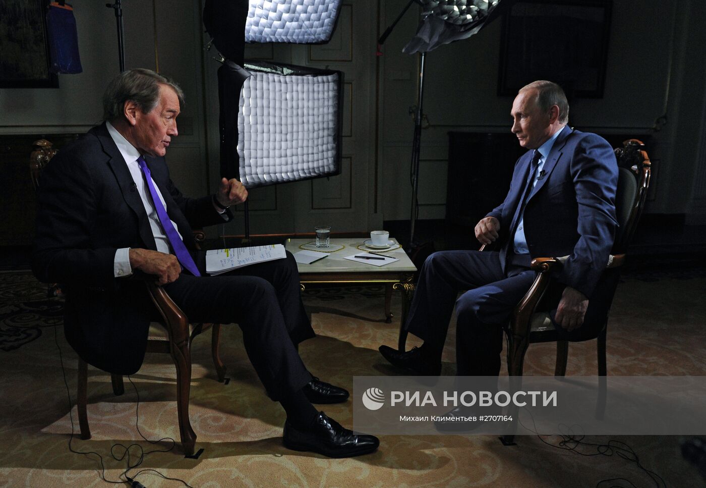Президент РФ В.Путин дал интервью американскому журналисту для ...