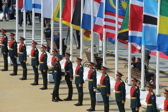 Открытие международного военно-технического форума "Армия-2017"